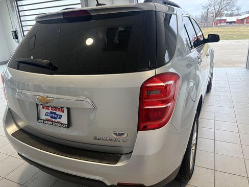 Used 2016 Chevrolet Equinox LT w/ Convenience Package image 3