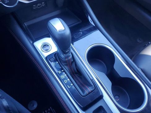 Used 2025 Nissan Altima 2.5 SR image 24