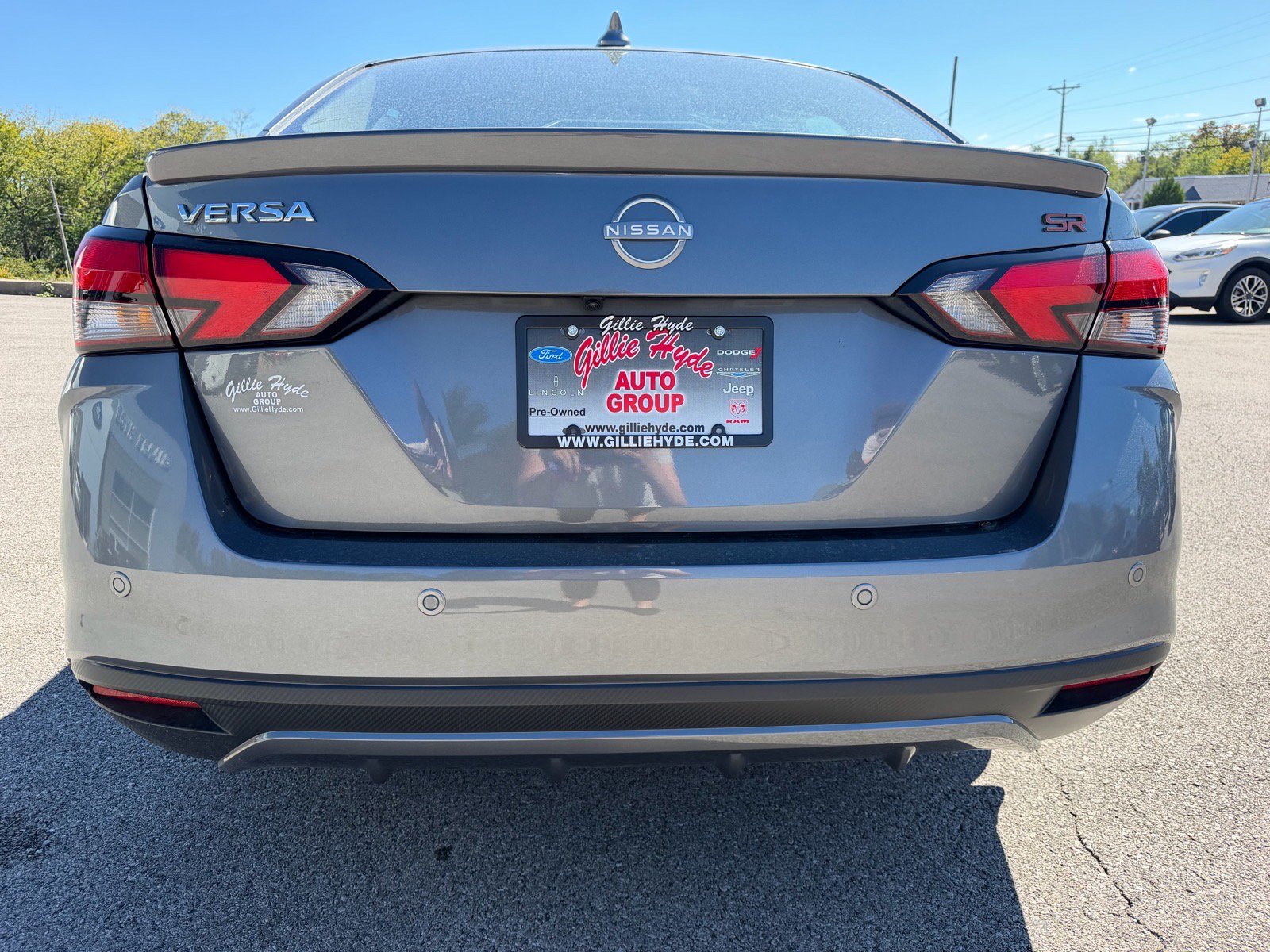 Used 2024 Nissan Versa SR w/ Trunk Package FWD image 11