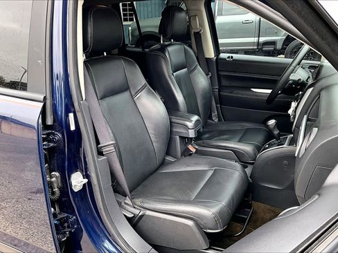 Used 2016 Jeep Compass High Altitude image 8