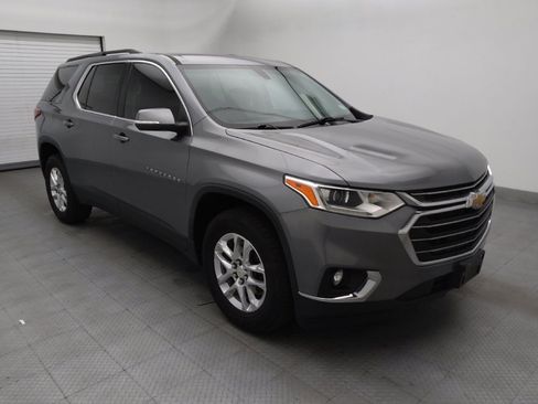Used 2021 Chevrolet Traverse LT FWD image 13