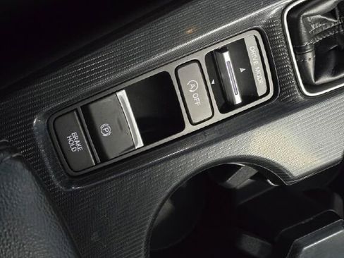 Used 2022 Honda Civic Touring image 37