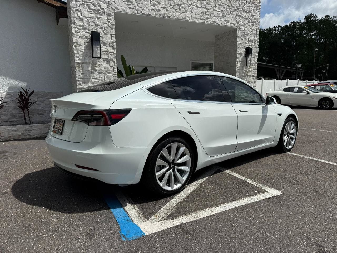 Used 2018 Tesla Model 3 Long Range AWD/4WD image 14