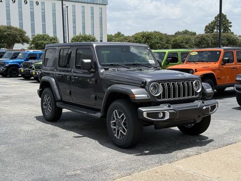 New 2025 Jeep Wrangler Sahara image 2