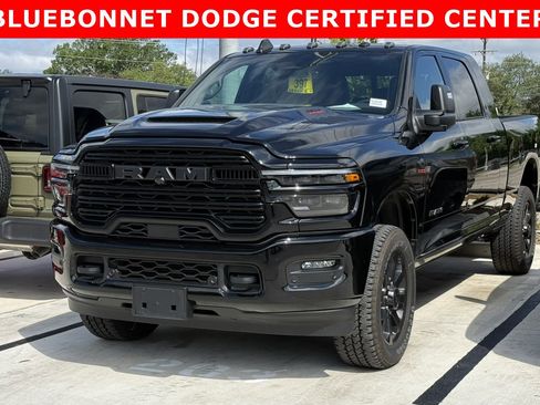 Used 2026 RAM 2500 Laramie w/ Night Edition AWD/4WD image 8
