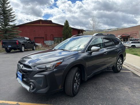 Used 2024 Subaru Outback Touring image 4