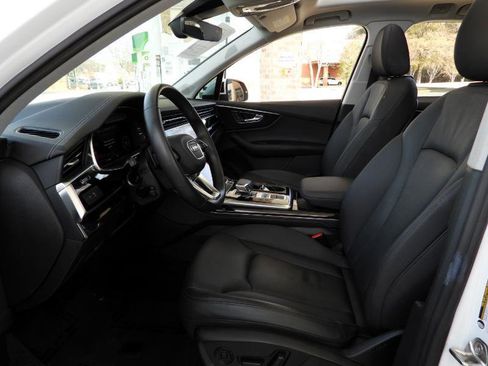 Used 2023 Audi Q7 3.0T Premium Plus w/ Premium Plus Package image 47