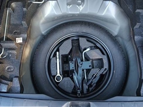 Used 2016 Subaru Forester 2.5i Limited w/ Popular Package #2 image 29