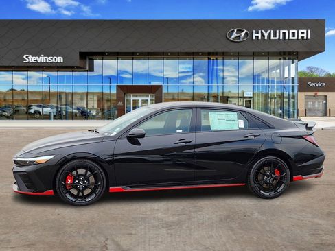 New 2025 Hyundai Elantra N image 2
