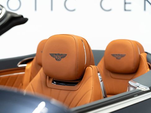 Used 2024 Bentley Continental GT V8 AWD/4WD image 22