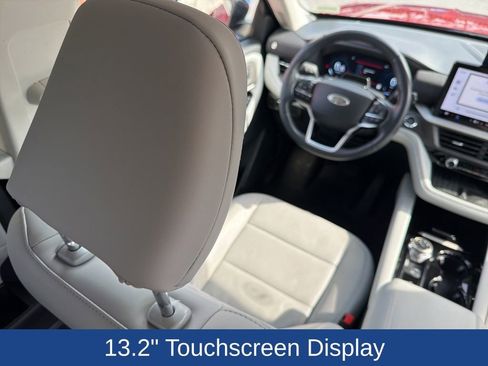 Used 2025 Ford Explorer Platinum w/ Ultimate Package image 17