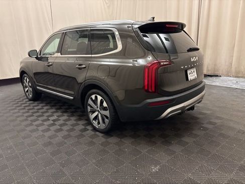 Certified 2022 Kia Telluride EX w/ EX Premium Package image 7