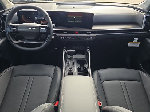 New 2026 Kia Sorento EX image 13
