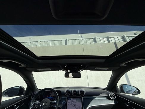 Used 2024 Mercedes-Benz C 43 AMG 4MATIC Sedan image 7