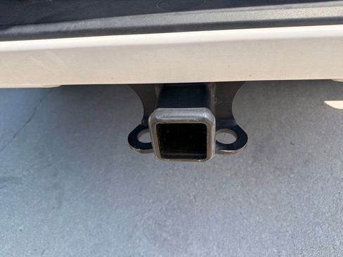 Used 2024 GMC Sierra 2500 AT4 w/ AT4 Premium Plus Package image 8