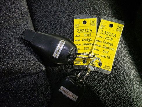 Used 2014 Dodge Grand Caravan R/T w/ Driver Convenience Group image 44