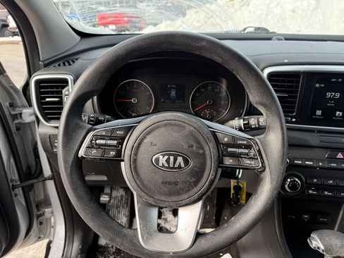 Used 2020 Kia Sportage LX image 13