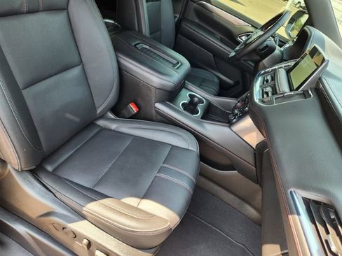 Used 2023 Chevrolet Tahoe RST w/ Luxury Package RWD image 15