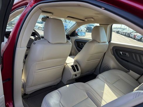 Used 2011 Ford Taurus SEL w/ 201A Rapid Spec Order Code image 9