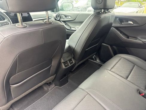 Used 2025 Chevrolet Equinox LT w/ Convenience Package II AWD/4WD image 45
