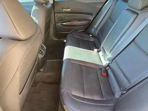 Used 2017 Acura TLX w/ Technology Package image 7