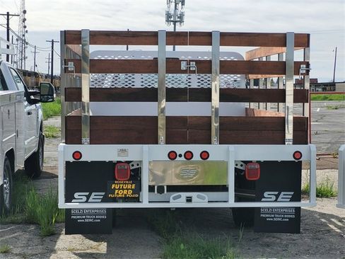 New 2024 Ford F450 XL w/ XL Chrome Package image 4