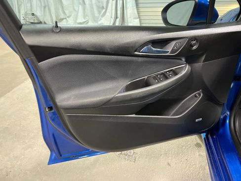 Used 2016 Chevrolet Cruze LT w/ Sun And Sound Package FWD image 20