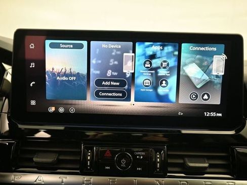 New 2026 Nissan Pathfinder SL image 13