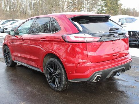 Used 2021 Ford Edge ST w/ Equipment Group 401A image 5