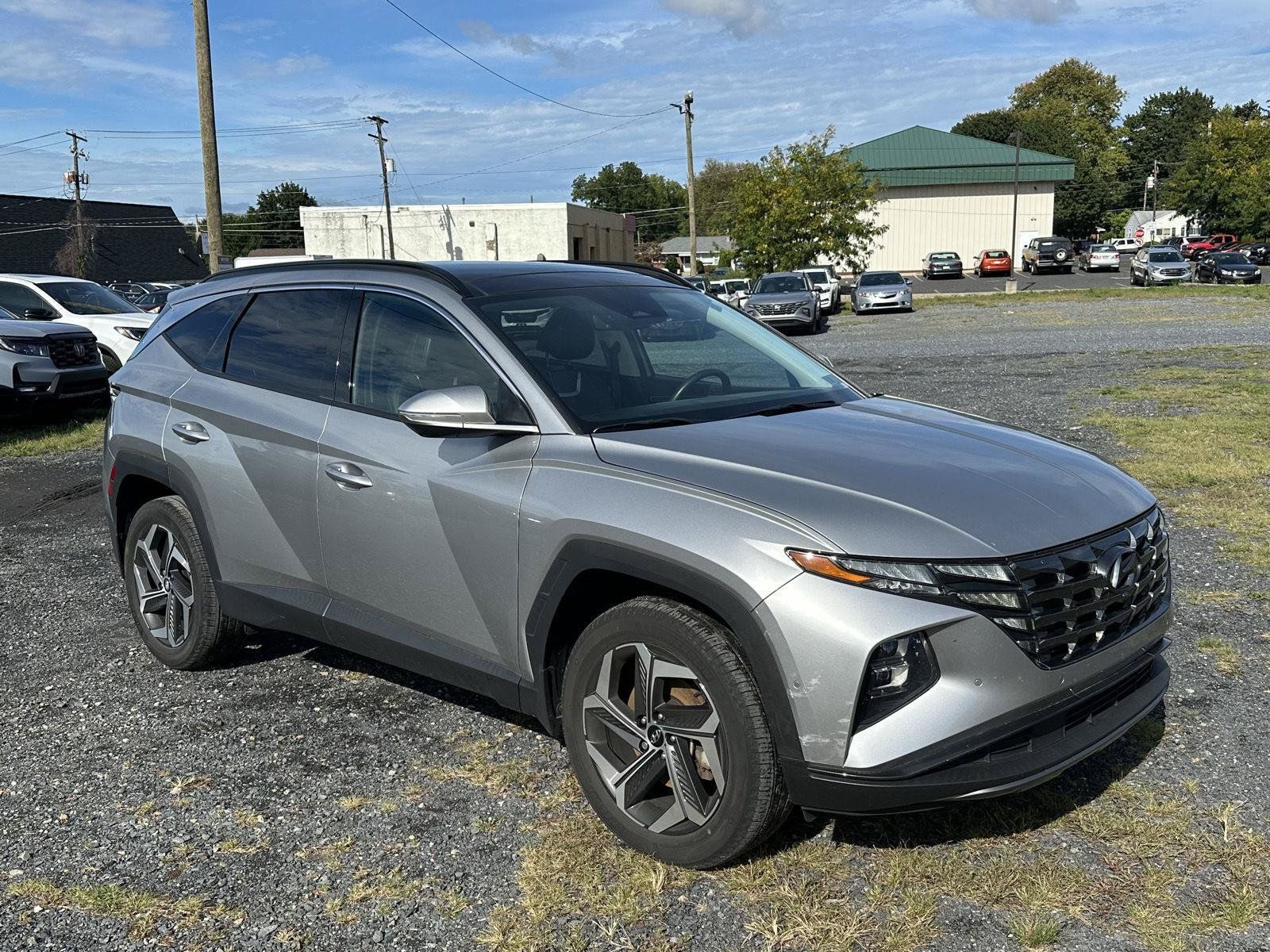 Certified 2023 Hyundai Tucson Limited AWD/4WD image 2