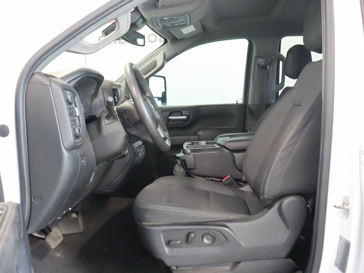 Used 2024 Chevrolet Silverado 2500 Custom w/ Custom Value Package AWD/4WD image 7