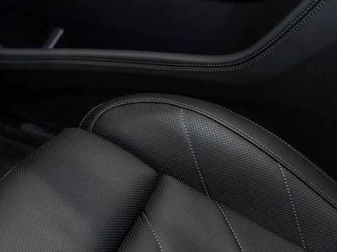 Used 2026 BMW XM Label Red image 23