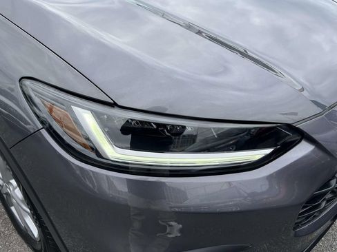 Used 2023 Honda HR-V LX image 14