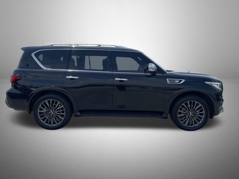Used 2023 INFINITI QX80 Sensory w/ All-Season Package AWD/4WD image 4