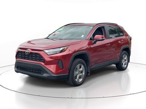 Certified 2025 Toyota RAV4 XLE w/ Convenience Package FWD image 3