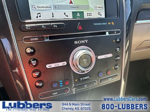 Used 2018 Ford Explorer Limited w/ Equipment Group 301A AWD/4WD image 18