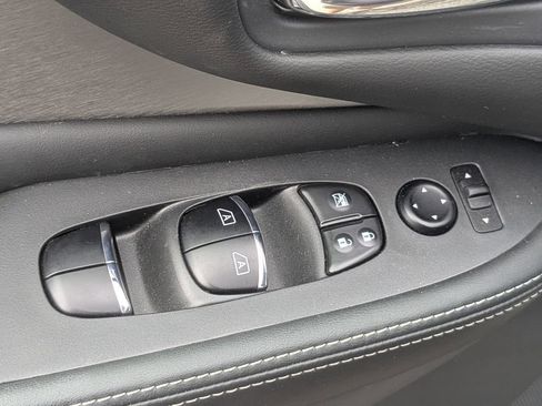 Used 2023 Nissan Murano SL w/ SL Moonroof Package AWD/4WD image 15