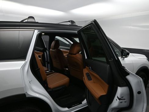 New 2026 INFINITI QX60 Autograph w/ Dark Cargo Package image 21