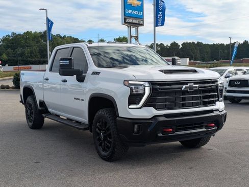 New 2026 Chevrolet Silverado 2500 LTZ w/ Trail Boss Package AWD/4WD image 2