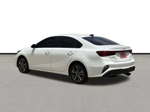 Used 2024 Kia Forte LXS FWD image 7