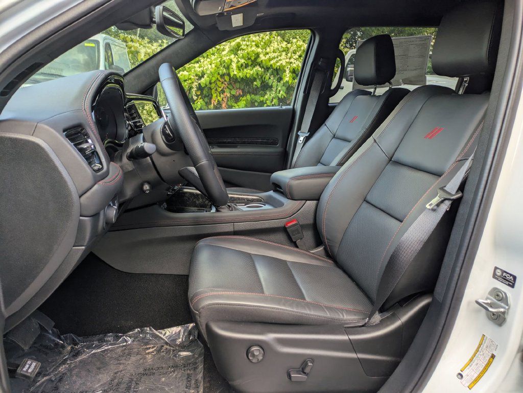 Used 2025 Dodge Durango R/T AWD/4WD image 12