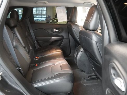 Used 2022 Jeep Cherokee Latitude Lux image 27