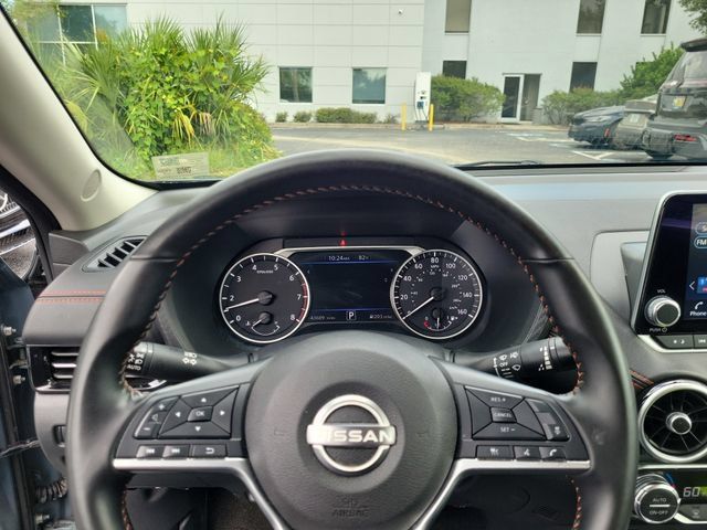 Used 2025 Nissan Sentra SR FWD image 23