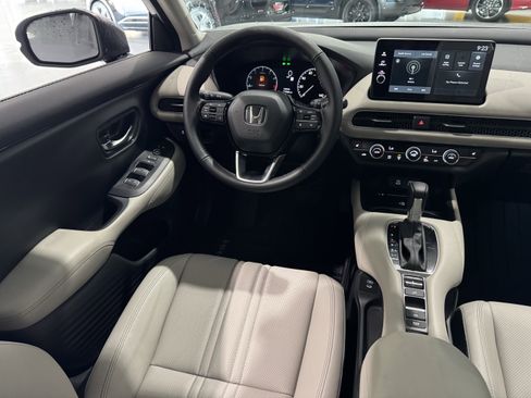 New 2026 Honda HR-V EX-L image 7