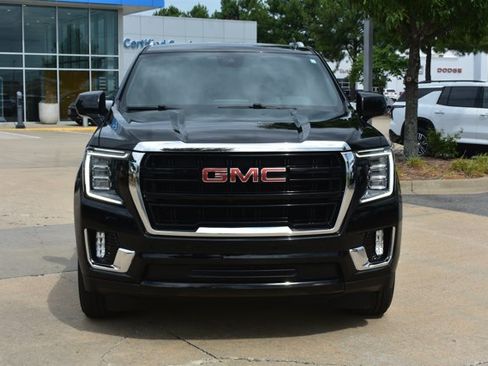 Used 2023 GMC Yukon XL SLE w/ Gmc Pro Safety Plus Package RWD image 2