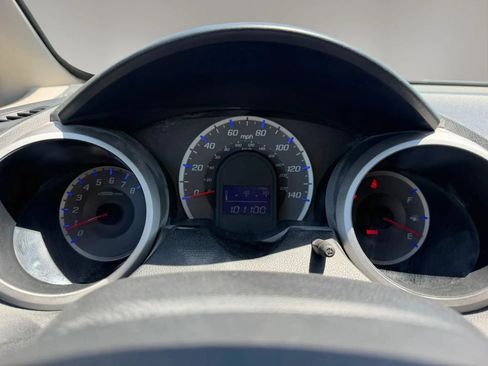 Used 2013 Honda Fit image 22