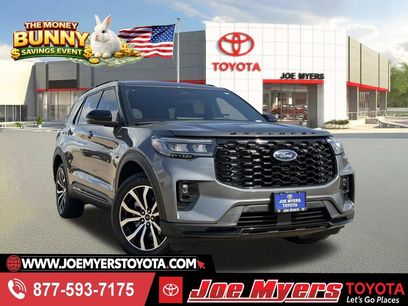 Used 2025 Ford Explorer ST-Line