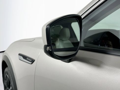 Used 2024 MAZDA CX-90 Plug-In Hybrid w/ Premium Plus image 16