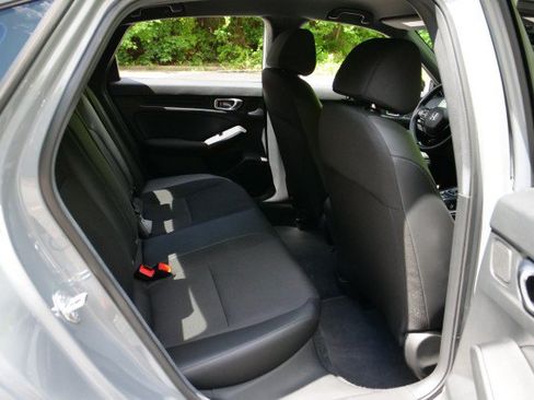 Used 2025 Honda Civic Sport image 29