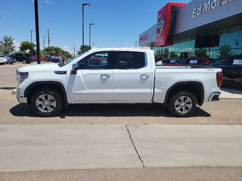 Used 2025 GMC Sierra 1500 SLT AWD/4WD image 4